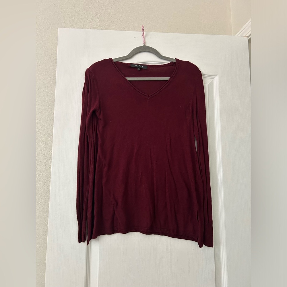 MAK Maroon Sweater Size: Small